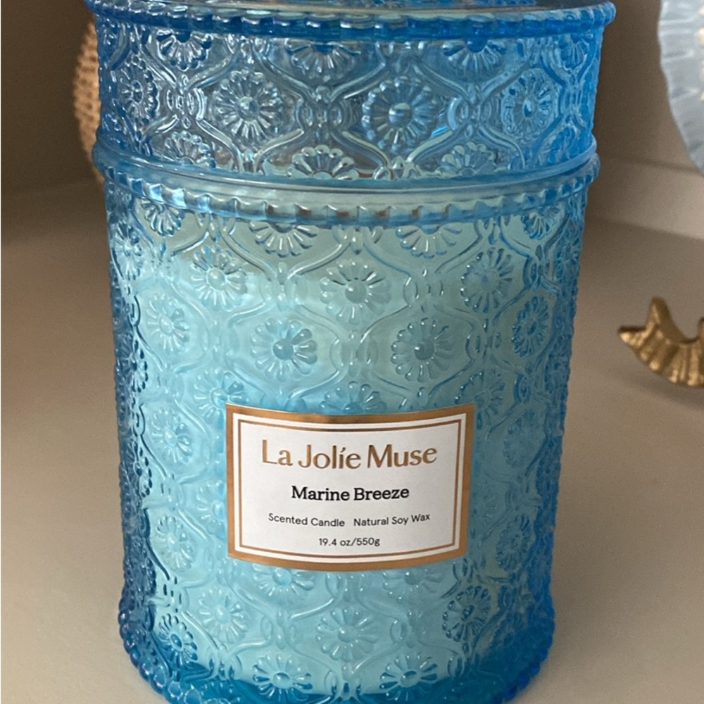 La Jolie Muse Marine Breeze Blue Decorative Soy Candle